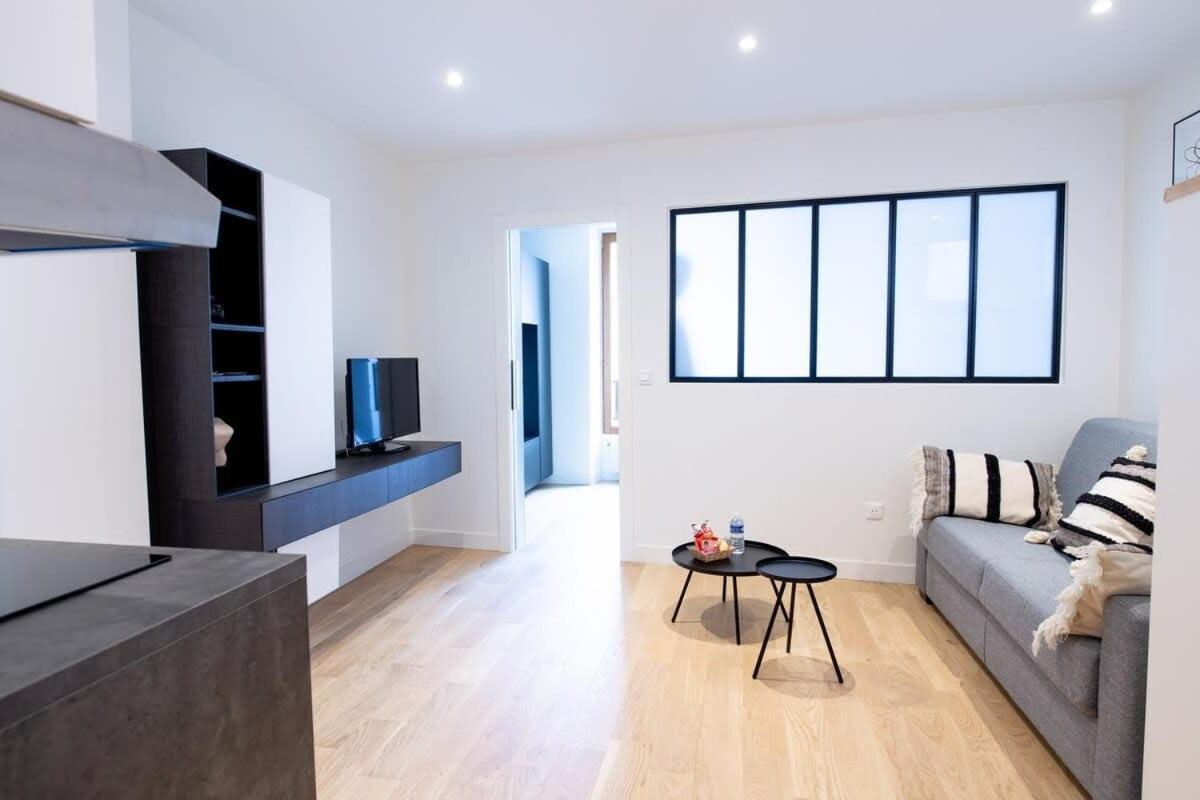 Appart'Hôtel Prada Chic&Quality Fontainebleau Exterior foto